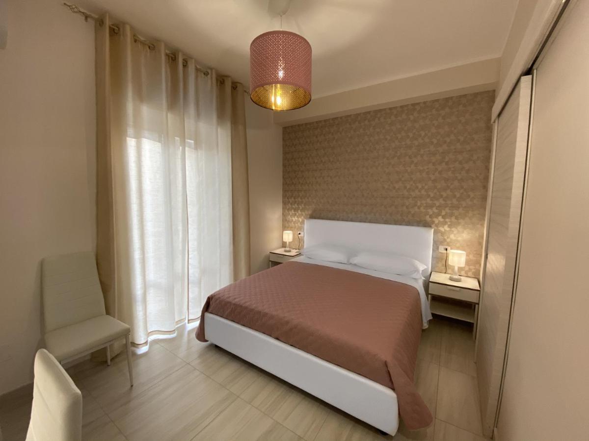 B&B Enjoy Happyness Pompei Exterior foto