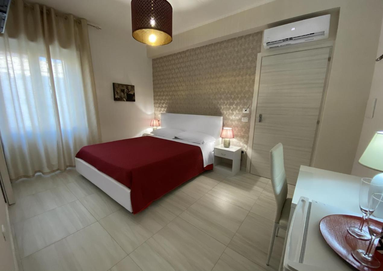B&B Enjoy Happyness Pompei Exterior foto